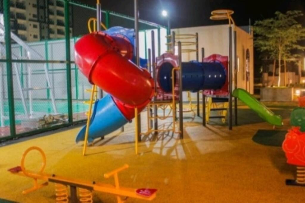Hani Homestay Wifi Netflix Secure Parking Klia Usim Inti Aeon Mall Nilai Luaran gambar