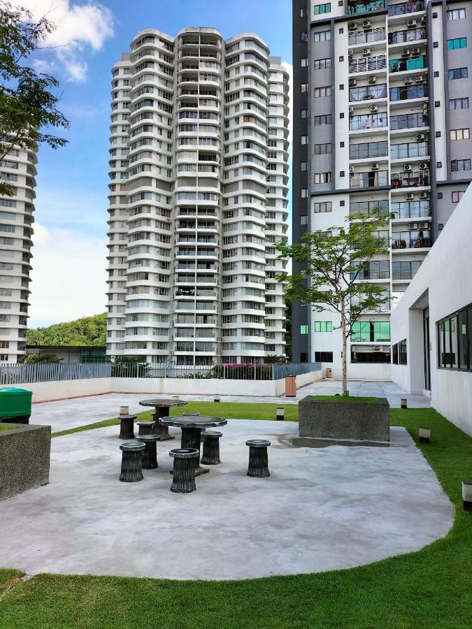 Hani Homestay Wifi Netflix Secure Parking Klia Usim Inti Aeon Mall Nilai Luaran gambar